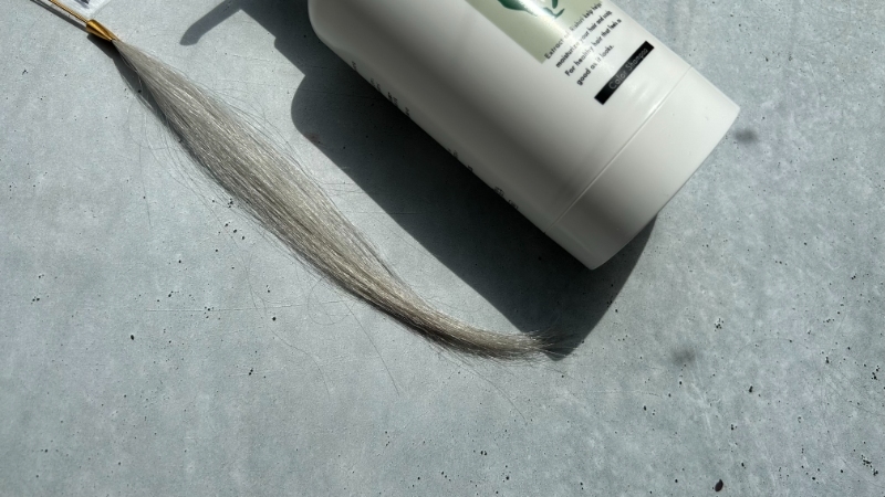 リシリアフレルカラーシャンプーの染毛効果を検証した毛束