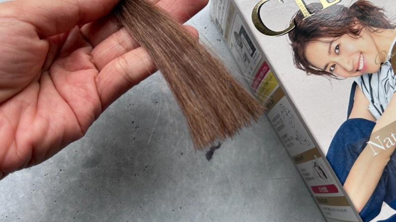 シエロ デザイニングカラーの毛束検証画像