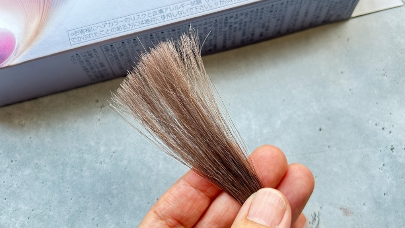 イルミナカラー（ヌードサファリシャドウ）の染毛効果検証