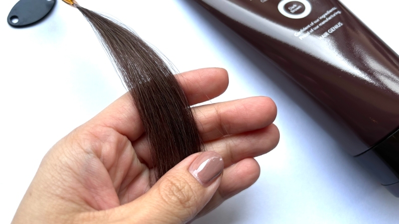 VITALISM(バイタリズム)クロを毛束で染毛効果検証